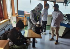 창원해경, 중국 상해로 이동중인 선박서 밀출국자 검거