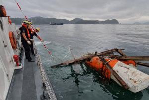 통영해경, 해양 부유 쓰레기 21톤 수거