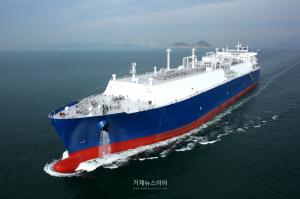 韓, 2월 세계 선박 수주 67%…中에 2배 격차