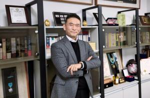 ㈜주강로보테크, 반야원 노후 승강기 교체 위해 후원금 100만원 전달